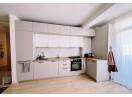 Apartament nou cu 3 camere decomandate, 63mp, etaj intermediar, superfinisat, mobilat si utilat, cu garaj sub bloc inclus in pret in Gheorgheni