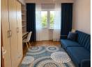 Apartament cu 3 camere, 80mp, etaj intermediar, finisat, mobilat si utilat, cu 2 bai si 2 balcoane, zona Cipariu