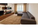 Apartament cu 3 camere decomandate, 70mp, etaj intermediar, finisat modern, mobilat si utilat, cu 2 bai si 2 balcoane, zona 21 Decembrie